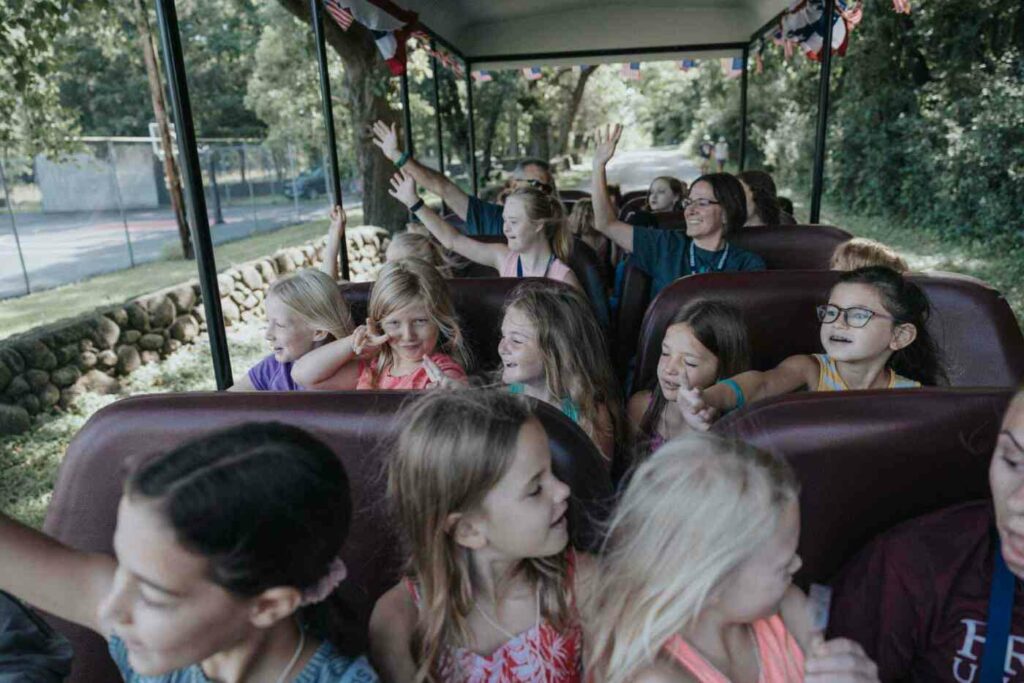 kids on bus